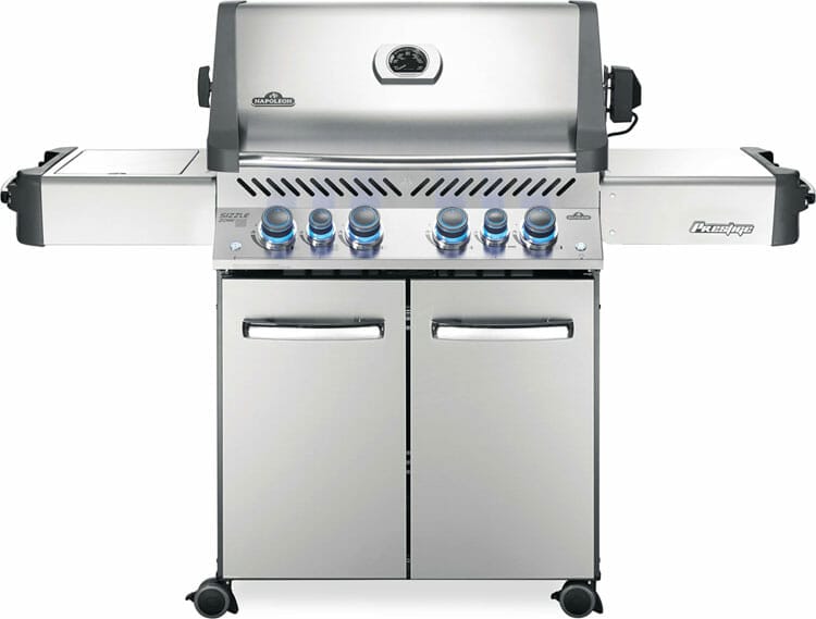 Prestige 500 grill by Napoleon